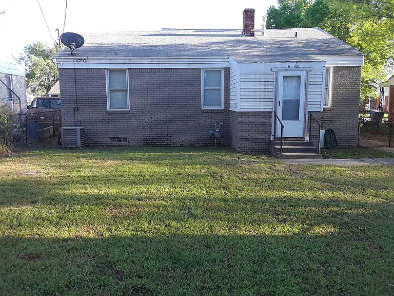 513 E Boeing Dr — Photo 19