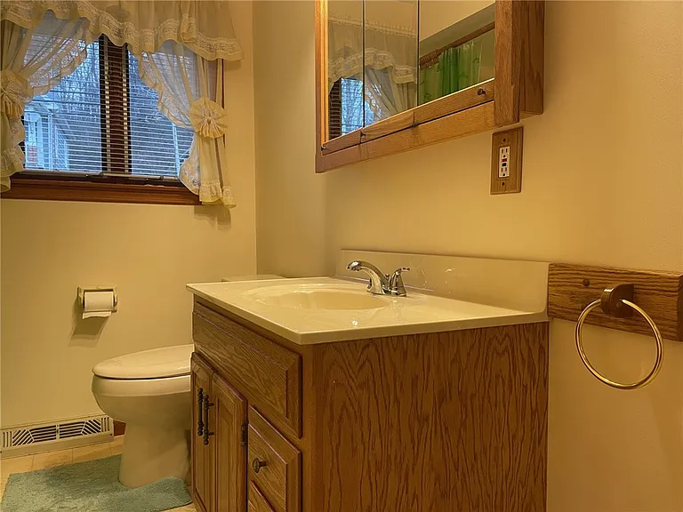 6121 Old William Penn Hwy — Photo 15