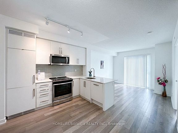 2nd image of 5180 Yonge St #912