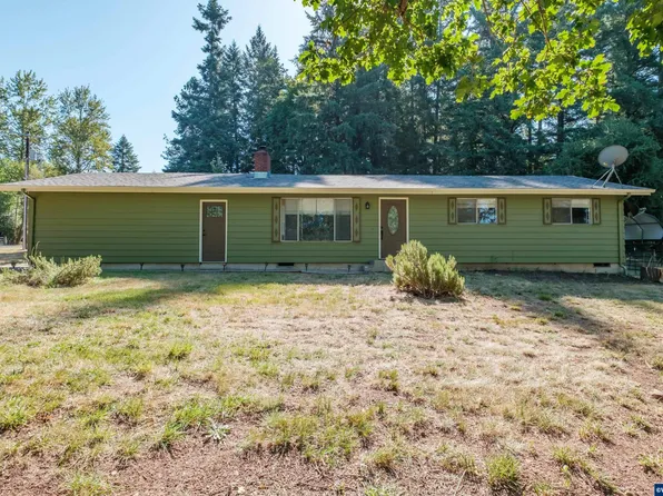 40350 Hilltop Dr, Lebanon, OR 97355