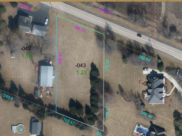 401 W Lincoln Rd, McHenry, IL 60051
