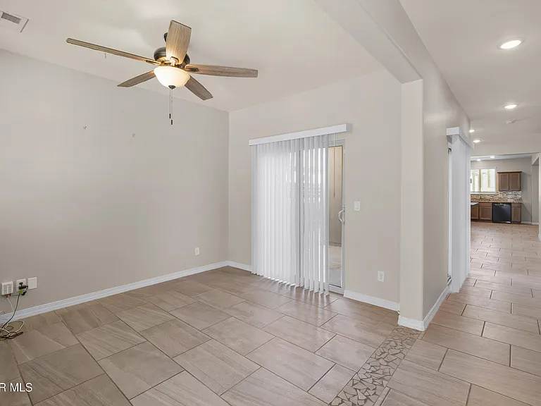 380 Canyon Vista Dr — Photo 5