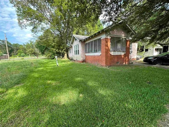 1605 S Poplar St, Pine Bluff, AR 71601