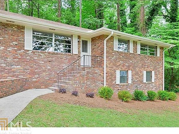 2nd image of 3588 Herren Dr SW