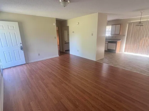 721 Carolina #24, Kenansville, NC 28349