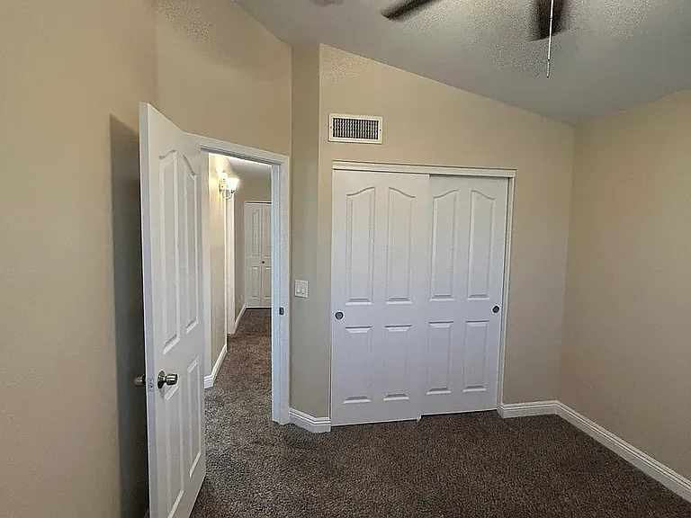 646 W Naranja Ave — Photo 15