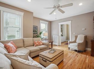 9 Minton Ave, Chatham, NJ 07928