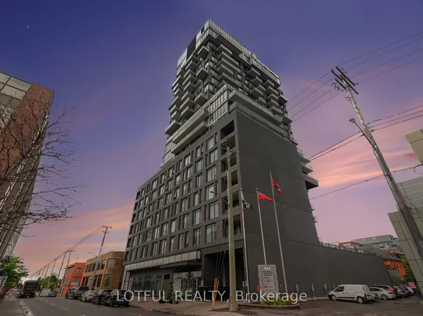 203 Catherine St #1309, Ottawa, ON K2P 1J5
