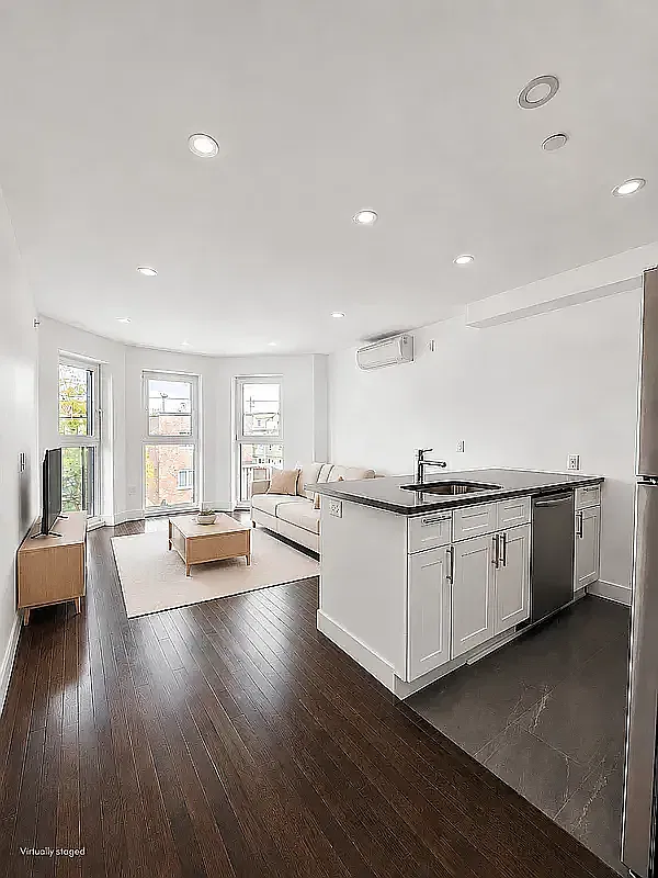 28-50 47th Street — Photo 3