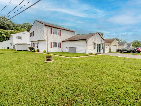 3544 Faraday Ln, Virginia Beach, VA 23452