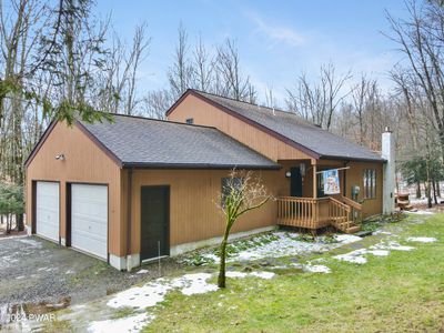 10 Crow Talk Pl, Beach Lake, PA, 18405