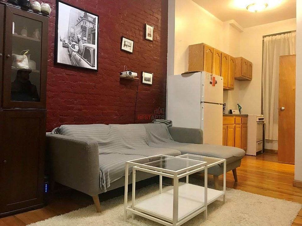 1st image of 261 E 10th St APT 1b
