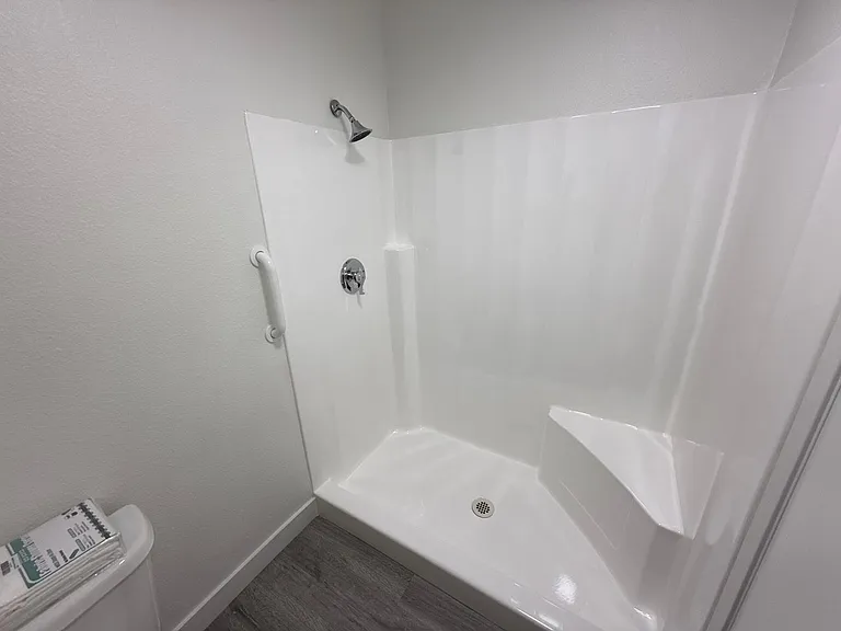 Reed and Brooke Apartments — Photo 33