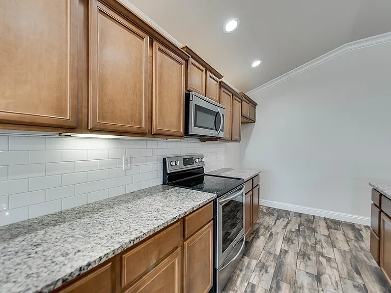 6901 Cattleman Dr — Photo 11