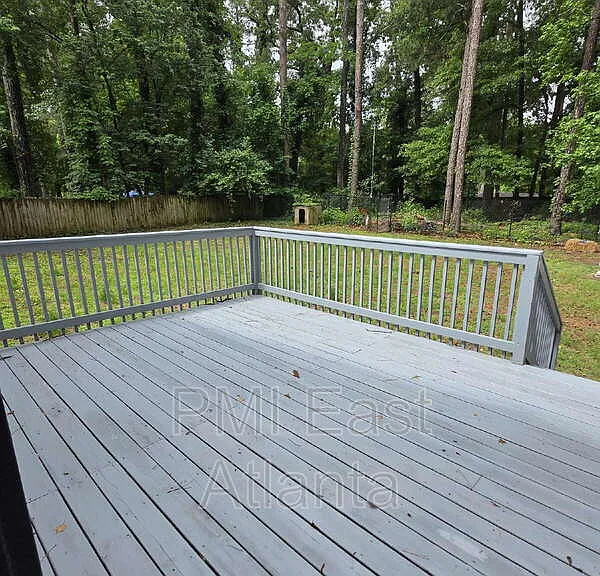 2275 Country Club Ln SW — Photo 11