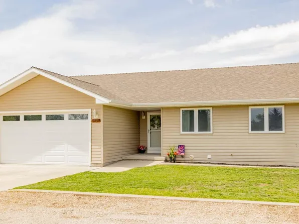 2929 E Avenue, Cody, WY 82414