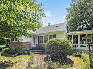 701 W Roe St, Buchanan, MI 49107