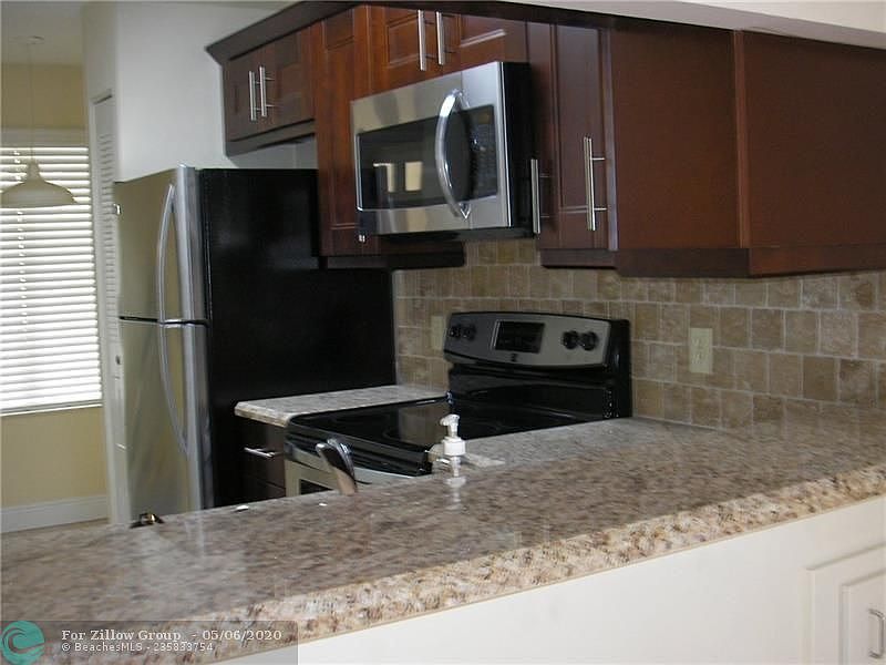 1st image of 1041 Coral Club Dr #1041
