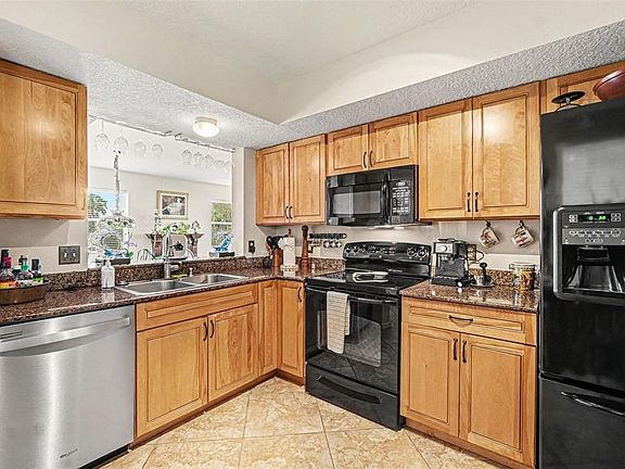 4th image of 2625 TERRA CEIA BAY BOULEVARD #201