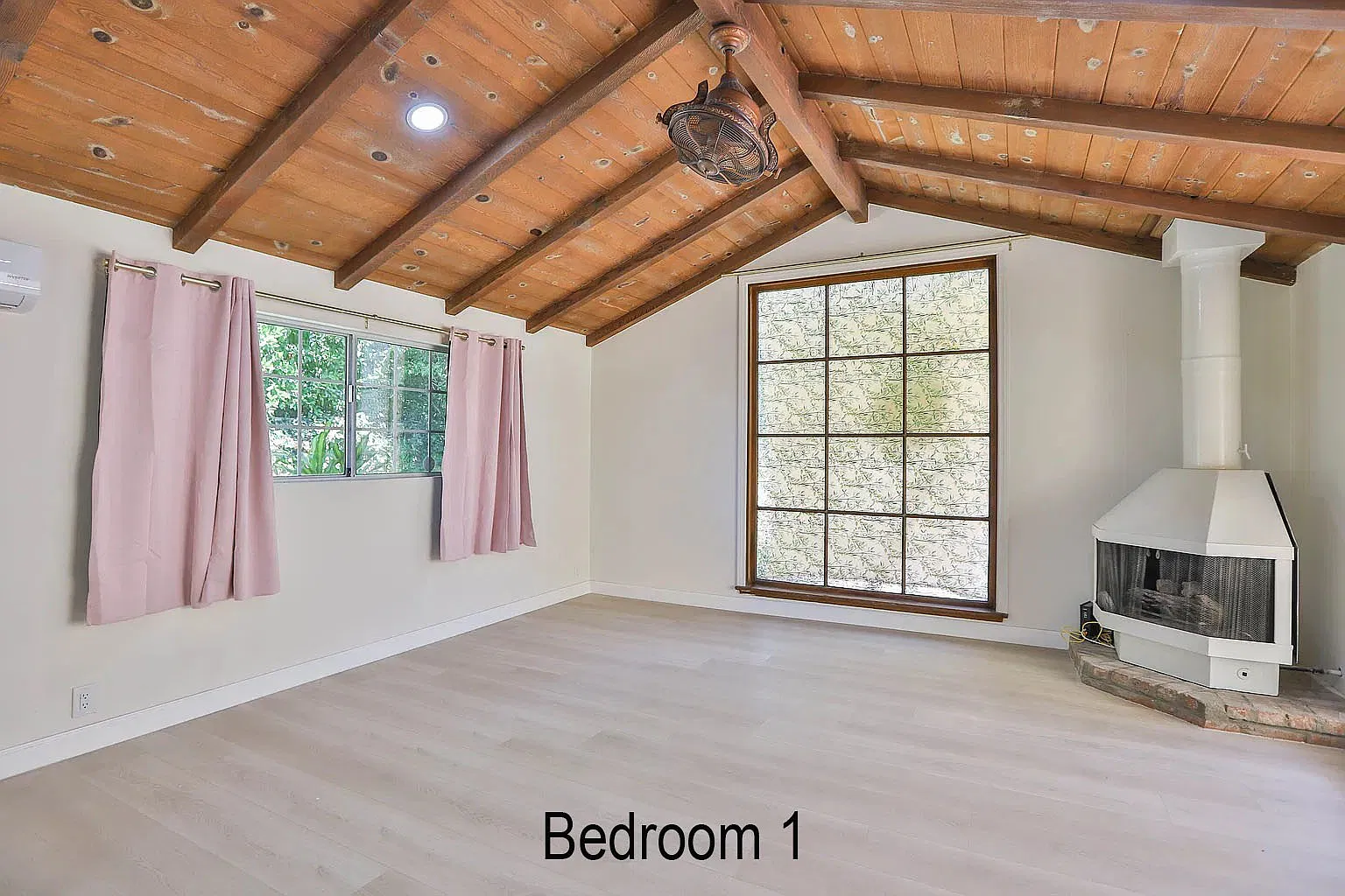 W Sierra Madre Blvd, Arcadia — Photo 3