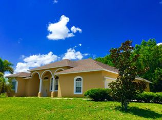 5600 NW Manville Dr, Port Saint Lucie, FL 34953