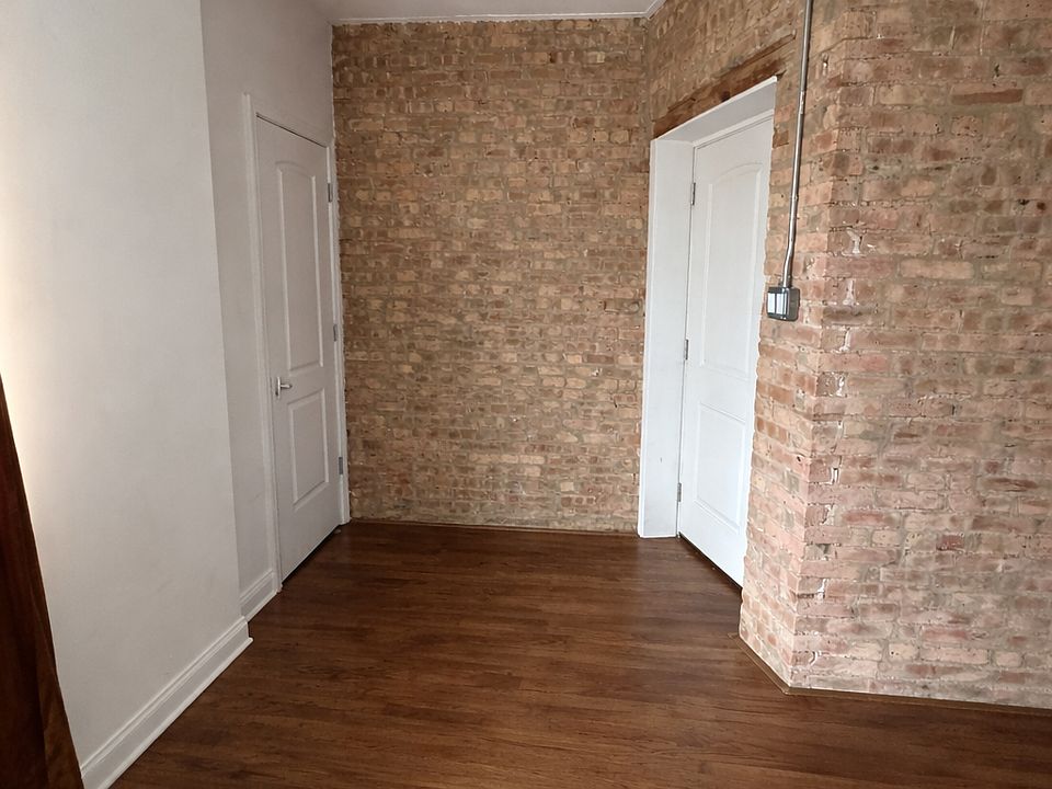 2nd image of 8212 S Langley Ave APT 1