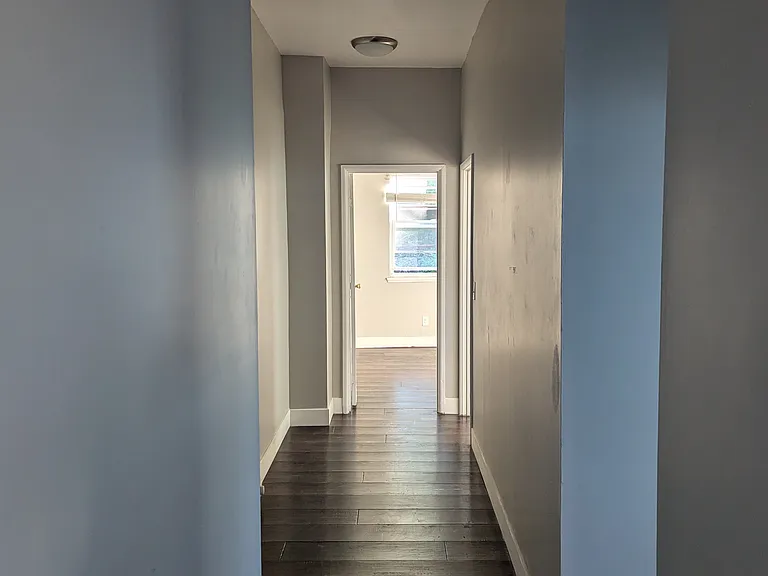 271 Mohawk St #3 — Photo 6