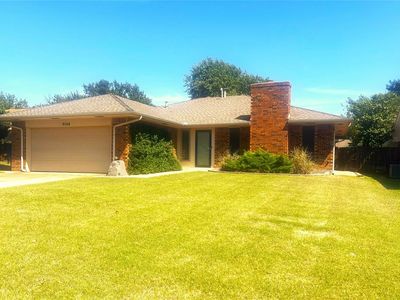9508 Nichols Rd, Oklahoma City, OK, 73120