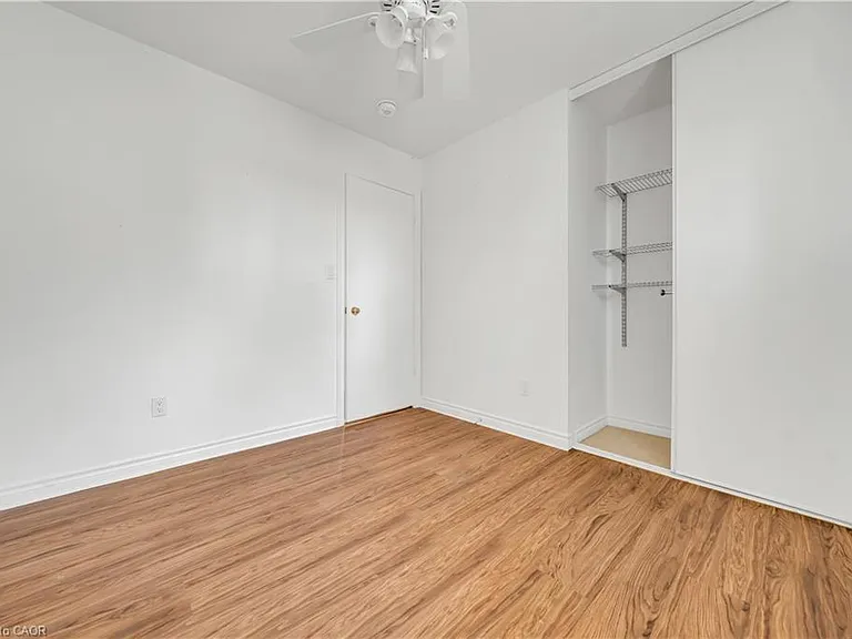 347 Keewatin Ave #MAIN LEVEL — Photo 18
