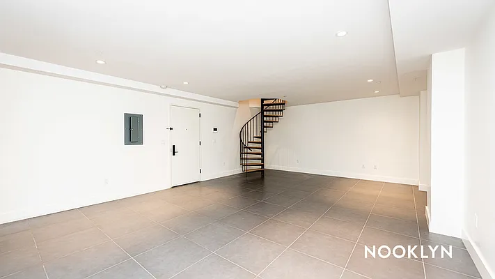 Rented by Nooklyn NYC LLC | media 53