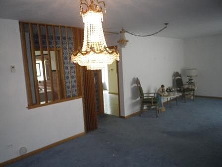2nd image of 3810 S Clarence Ave