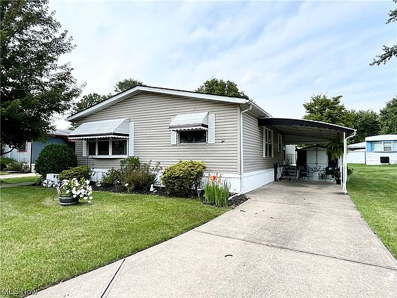 3rd image of 10 Lees Ln