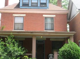 1328 Hunter Ave
