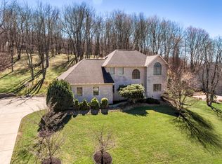 108 Altermoor Dr, Natrona Heights, PA 15065