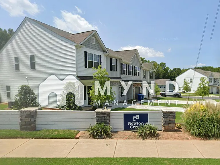 5604 Newton Creek Dr — Photo 2