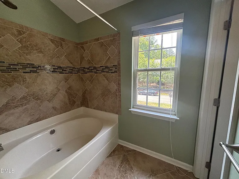 2101 Jerimouth Dr — Photo 60