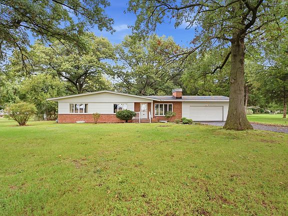 3rd image of 2369 Fruitland Rd