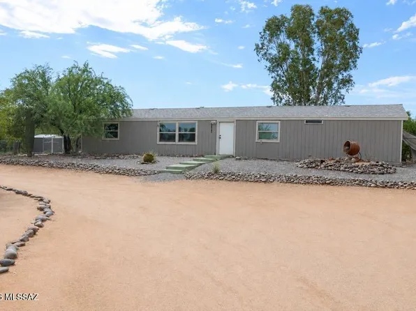 12131 W Catherine Ln, Tucson, AZ 85735