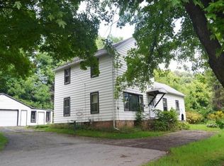 440 Hickory St, Wrightstown, WI 54180