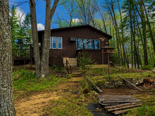 3944 Vets Memorial Dr, Rhinelander, WI 54501