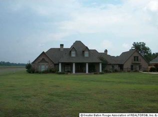 6330 Rougon Rd, Port Allen, LA 70767