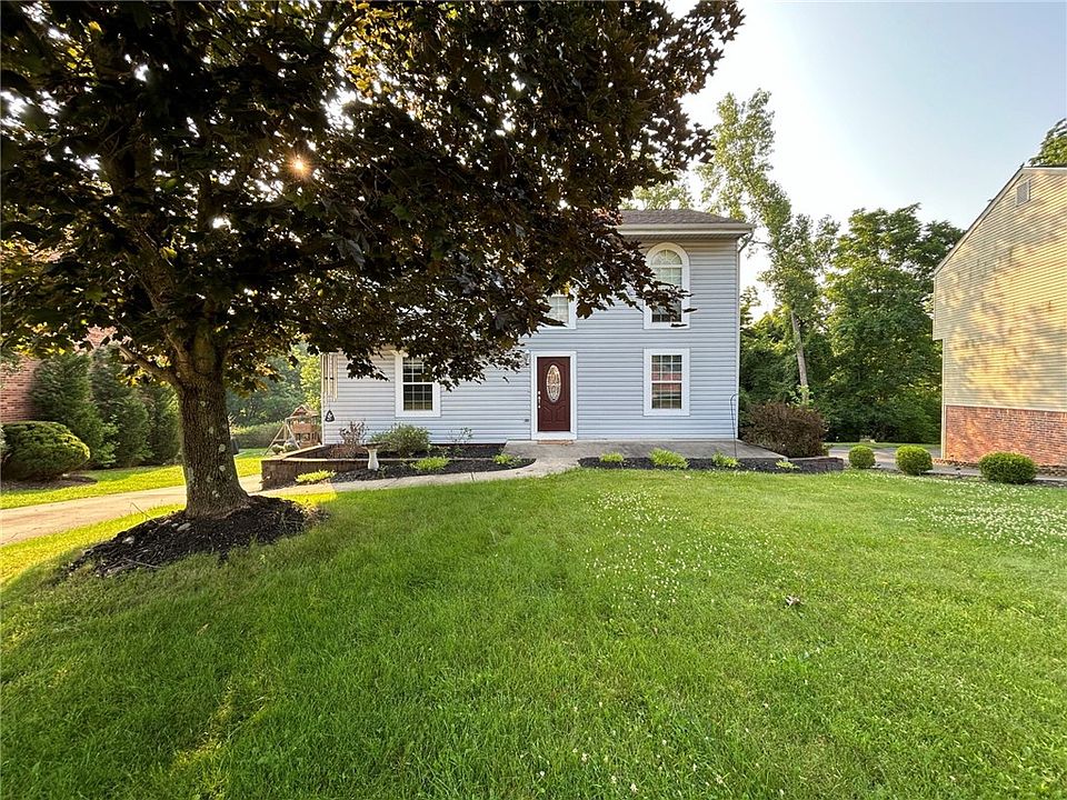 1st image of 136 Dinwiddie Dr