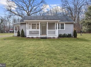 327 Indian Mills Rd, Shamong, NJ 08088