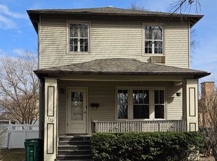 512 N Ridgeland Ave, Oak Park, IL 60302