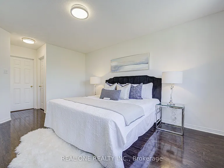 65 Westcliffe Cres — Photo 27