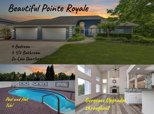 1952 Pointe Royale Dr, Branson, MO 65616