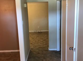 4909 Crepe Myrtle Ln, Pasadena, TX 77505
