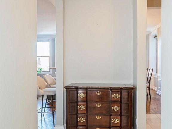 5th image of 2000 Lincoln Park West 405 #405