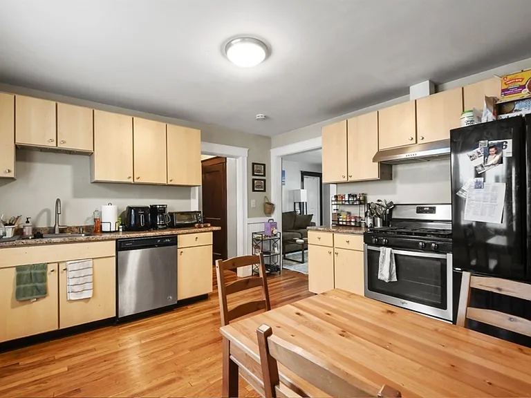 163 Kendrick Ave #163 — Photo 6