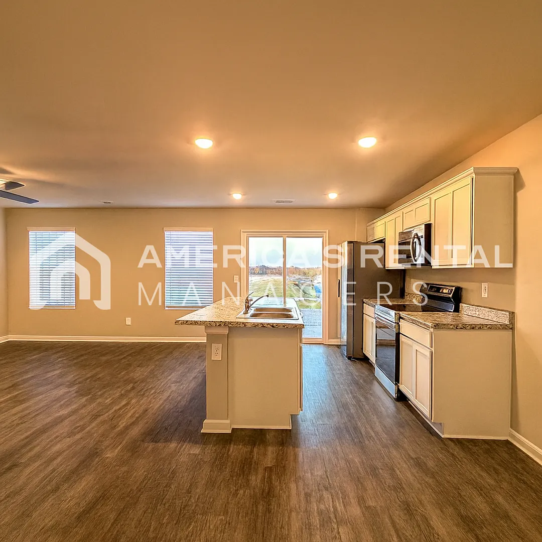Modern Two-Story Floor Plan In Decatur, al! Coming Soon — Photo 4